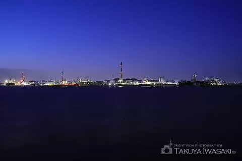 東扇島東公園の工場夜景夜景スポット写真（2）class=