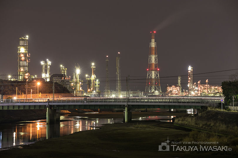 老松橋の工場夜景夜景スポット写真（2）