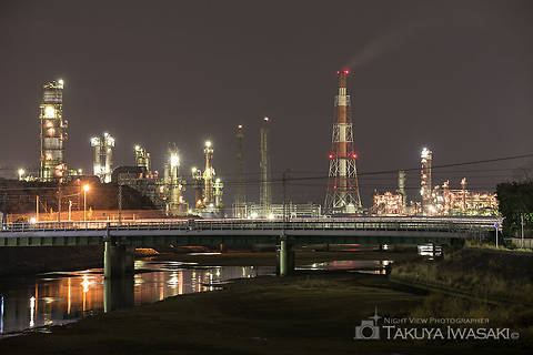 老松橋の工場夜景夜景スポット写真（2）class=