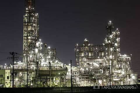 昭和四日市石油南側の工場夜景夜景スポット写真（2）class=