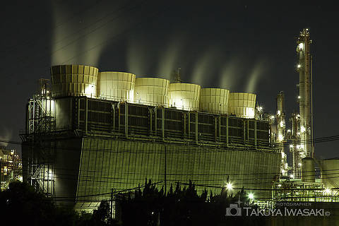 昭和四日市石油南側の工場夜景夜景スポット写真（4）class=