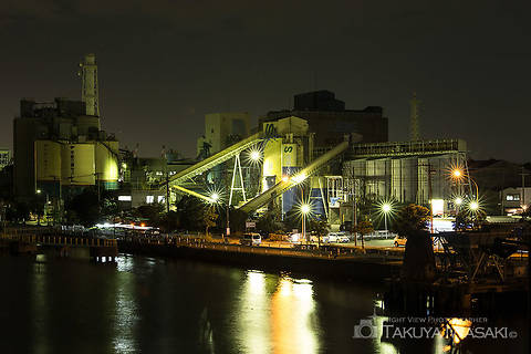 磯子・海の見える公園の工場夜景夜景スポット写真（3）class=