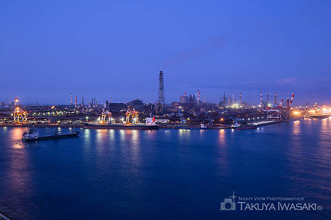 港公園展望塔の工場夜景夜景スポット写真（2）class=