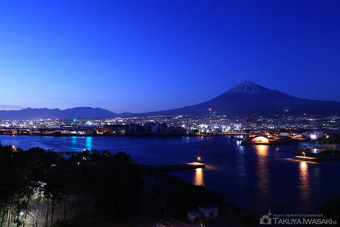 ふじのくに田子の浦みなと公園の工場夜景夜景スポット写真（1）class=