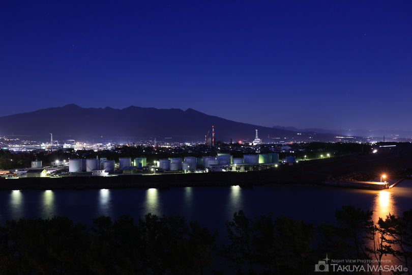 ふじのくに田子の浦みなと公園の工場夜景夜景スポット写真（4）