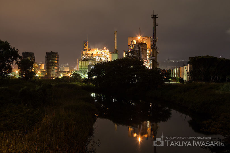 新滝川橋の工場夜景夜景スポット写真（1）