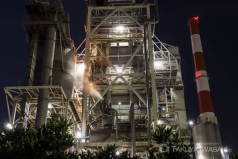 日本製紙 富士工場前の工場夜景夜景スポット写真（4）class=