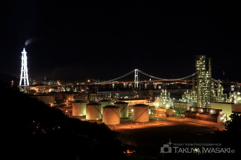 国道37号線・白鳥湾展望台付近の工場夜景夜景スポット写真（1）