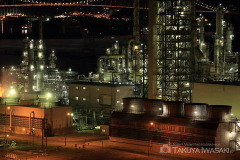 国道37号線・白鳥湾展望台付近の工場夜景夜景スポット写真（4）class=