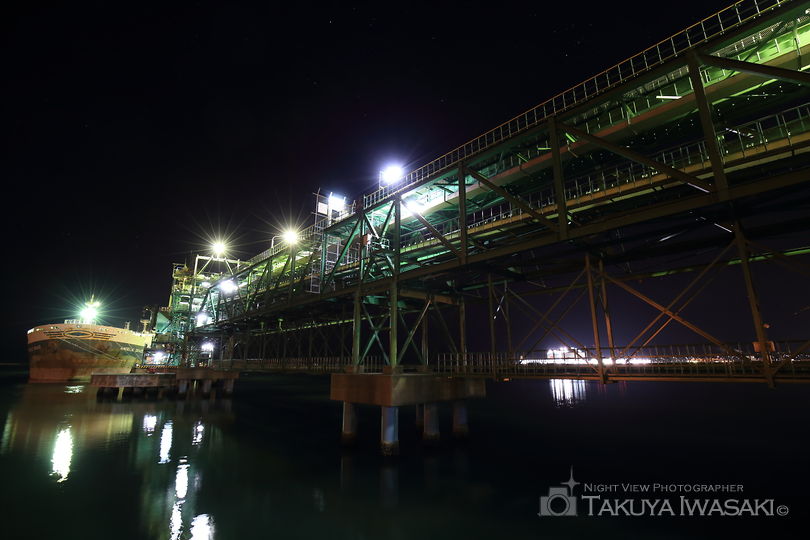 八太郎３号ふ頭緑地の工場夜景夜景スポット写真（1）