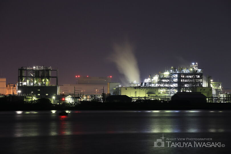 南二島4丁目の工場夜景夜景スポット写真（2）