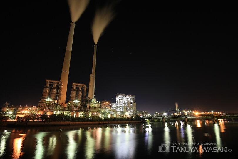 三笹町の工場夜景夜景スポット写真（1）