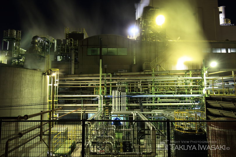 レンゴー（株）尼崎工場前の工場夜景夜景スポット写真（2）