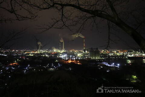城山公園の工場夜景夜景スポット写真（1）class=