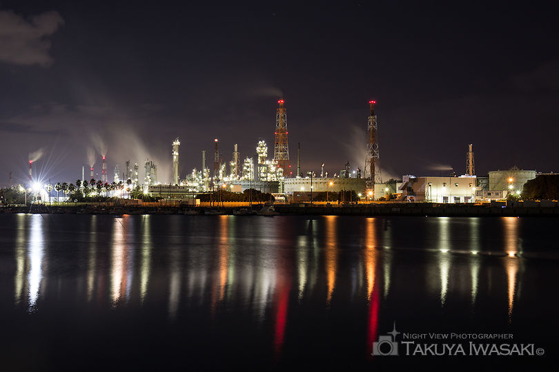 石津漁港の工場夜景夜景スポット写真（2）