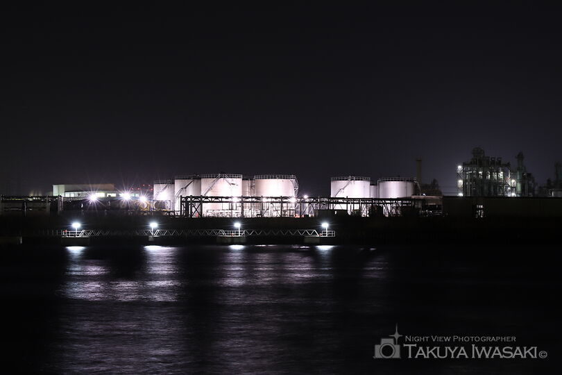 アンモニア岸壁の工場夜景夜景スポット写真（3）