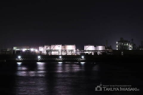 アンモニア岸壁の工場夜景夜景スポット写真（3）class=