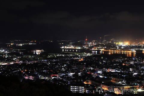高塔山公園の工場夜景夜景スポット写真（1）class=