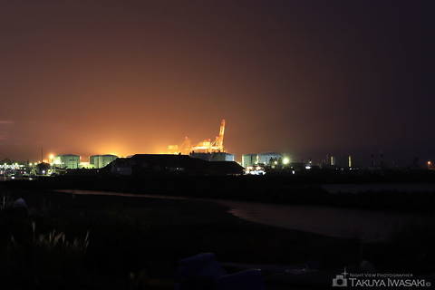 黒井漁港の工場夜景夜景スポット写真（5）class=