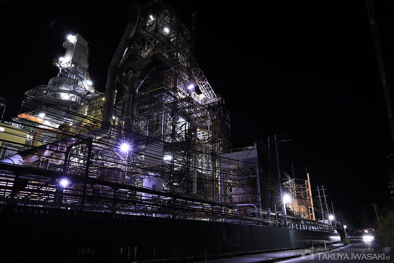 青海 黒部川電力 青海変電所付近の工場夜景夜景スポット写真（1）